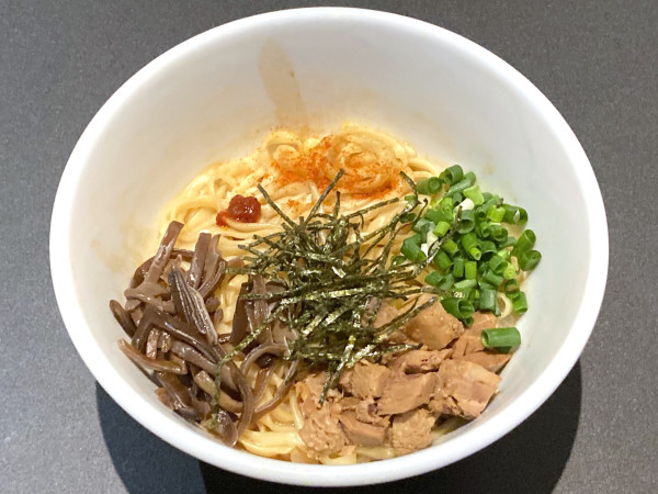「濃厚海老まぜそば 880円」@POPUPラーメン 東京ミッドタウン八重洲店の写真