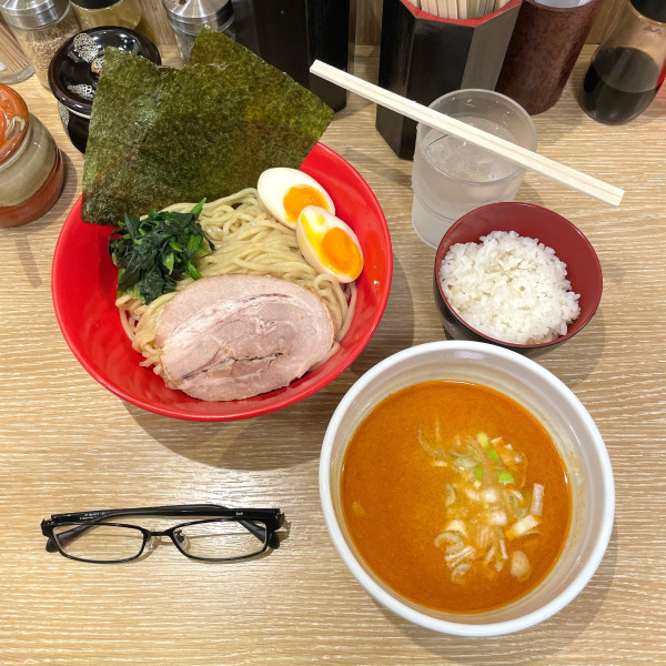 「つけ麺（醤油）」@横浜家系ラーメン 赤家 鶴見店の写真