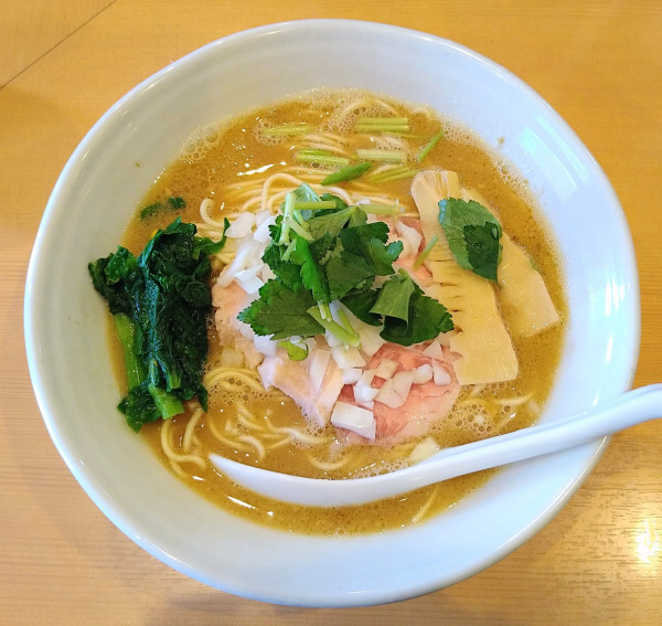 「濃厚白湯魚介蕎麦」@中華蕎麦 はるの写真