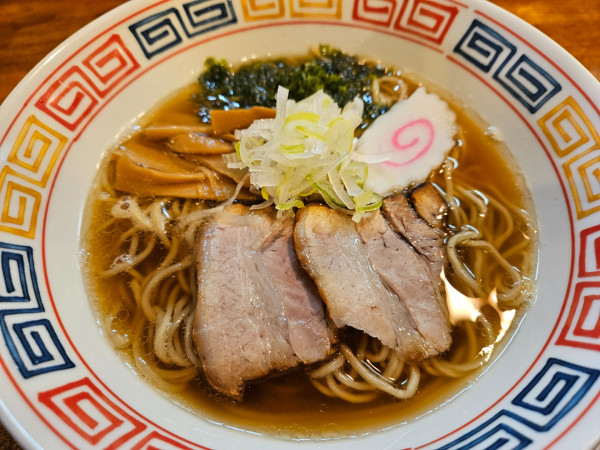 「天然だし香るラーメン」@いなや。の写真