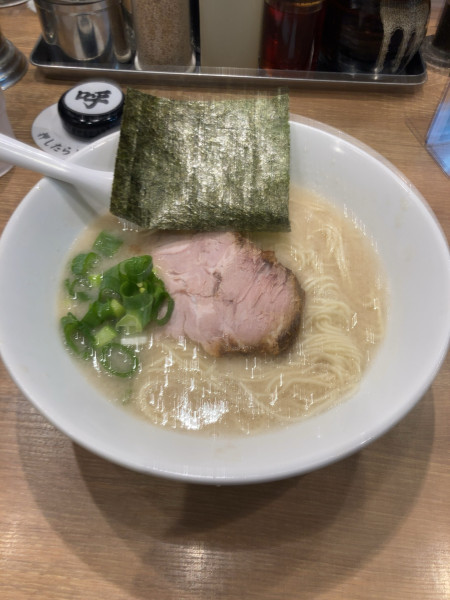 「らーめん800円+替玉120円2玉」@らーめん専門店 小川 高幡不動店の写真