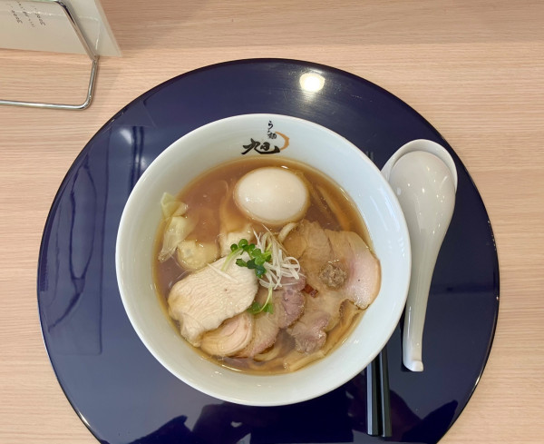 「特製醤油らぁ麺　1500円」@らぁ麺旭の写真