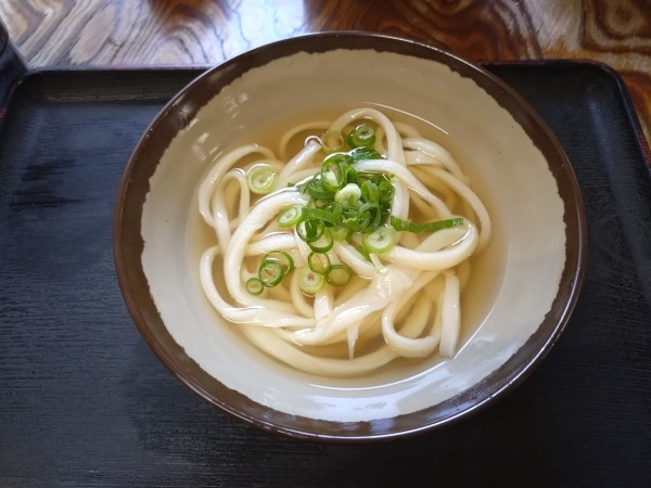 「かけあつあつ250円」@山内うどん店の写真