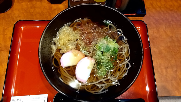 「かけそば（７００円）」@そば処越前屋 福井駅店の写真