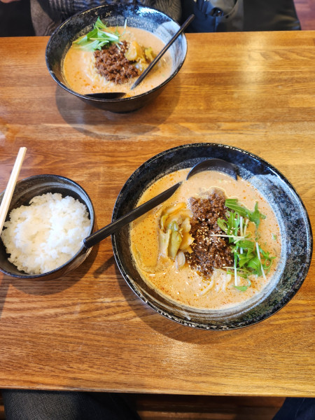 「こだわり担々麺」@麺処ごまや 越谷レイクタウン店の写真