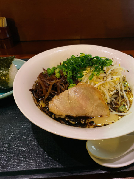 「とんこつラーメン」@花鳥風月の写真