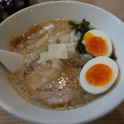 限定 燕三条らー麺＋サービス味玉