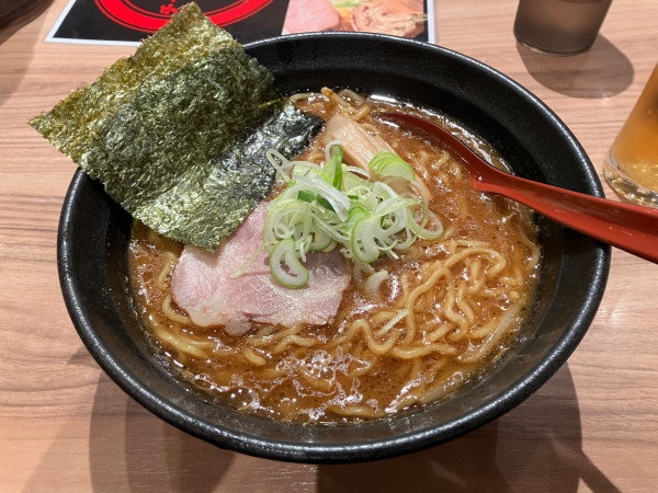 「らー麺 980円」@麺屋 開高 新千歳空港店の写真