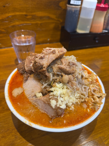 「【限定】担々中　豚・野菜・辛さマシ」@ラーメンマルキの写真