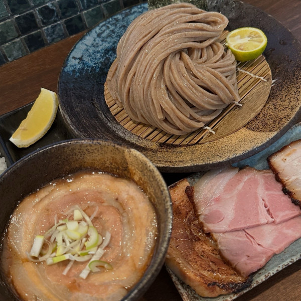 「汁中つけ麺大」@麺屋みつば＋クローバーの写真