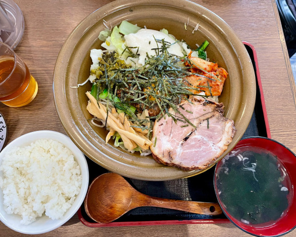 「まぜ麺/麺中盛」@ラーメン猪太の写真