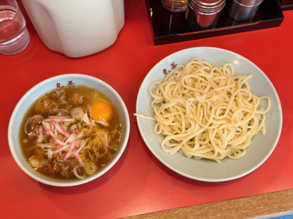 「たまごつけそば(生たまご) 1100円」@丸長 目白店の写真