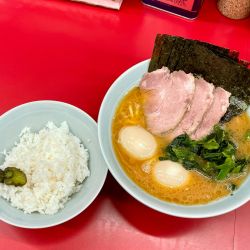 武将らーめん(並)/半熟味玉