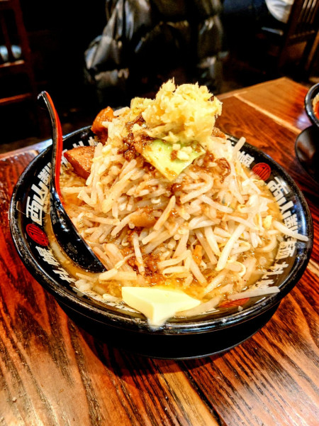 「味噌次郎 バター」@北のらーめん 美空の写真