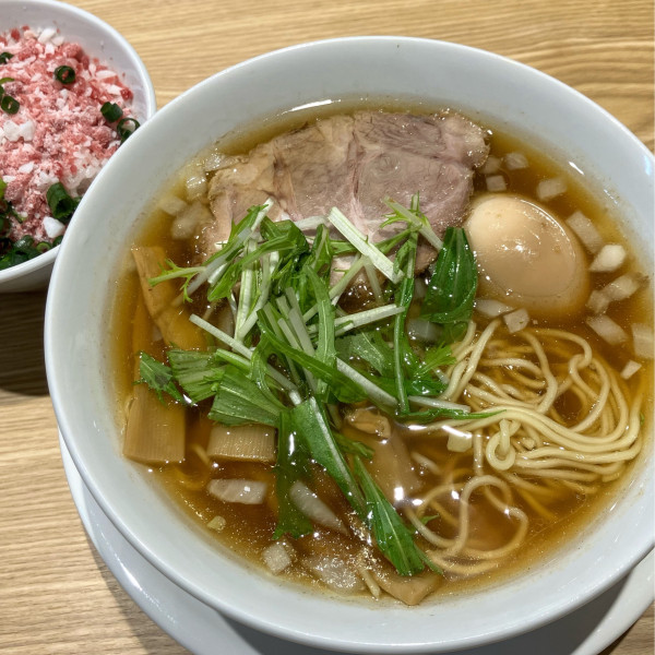 「らぁ麺白900円」@らぁ麺 富士虎屋 千葉ニュータウン店の写真