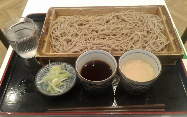 「二種だれ板蕎麦並(590円)」@越後そば 千住ミルディス店の写真