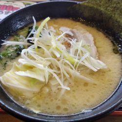 塩とんこつラーメン　※クーポンで５００円