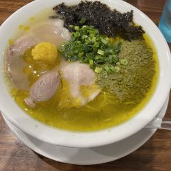 ゆず牡蠣塩ラーメン