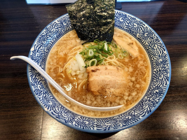 「背脂煮干中華そば」@たかつきの写真