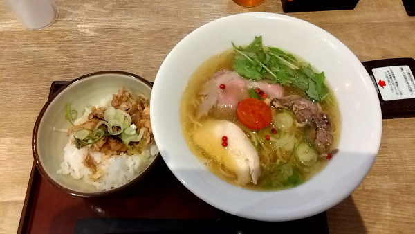 「福井らーめん　かたいけの（８８０円）」@福井らーめん 五目亭 福井駅前店の写真