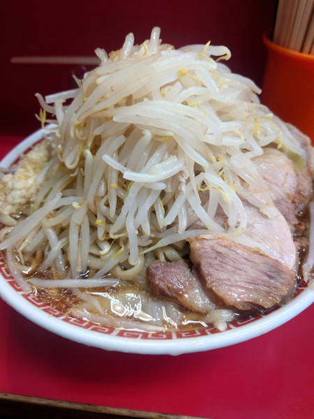 「大豚  野菜  ニンニク  カラメ」@ラーメン二郎 三田本店の写真