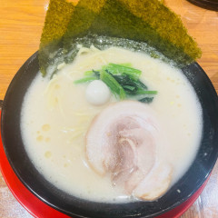 横浜家系ラーメン 角蔵家の画像