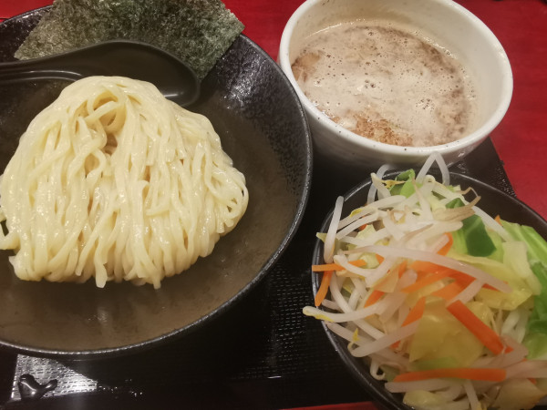 「つけめん」@つけ麺屋 のぶなが 北口店の写真