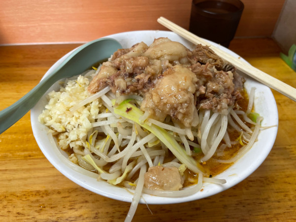 「つけ麺味ラーメン＋ニンニク＋アブラ　880円」@ラーメン二郎 立川店の写真