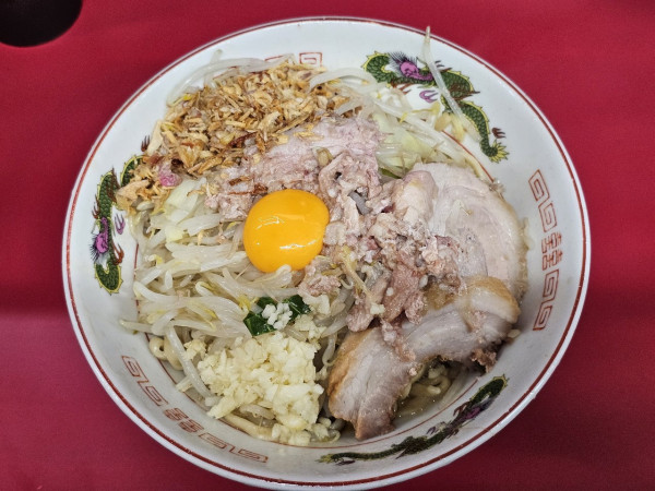 「ラーメン半分＋汁なし　ニンニクアブラ　950＋150円」@ラーメン二郎 湘南藤沢店の写真