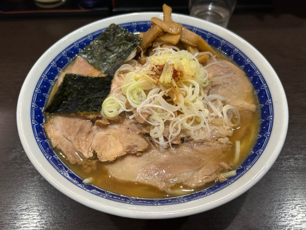 「塩ラーメン+チャーシュー」@中華そば べんてんの写真
