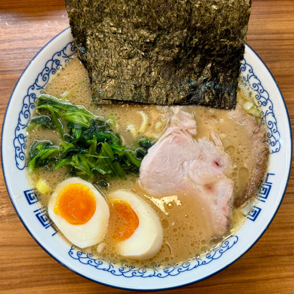 「極上ラーメン ¥1,200」@横浜豚骨醤油ラーメン YOLOの写真
