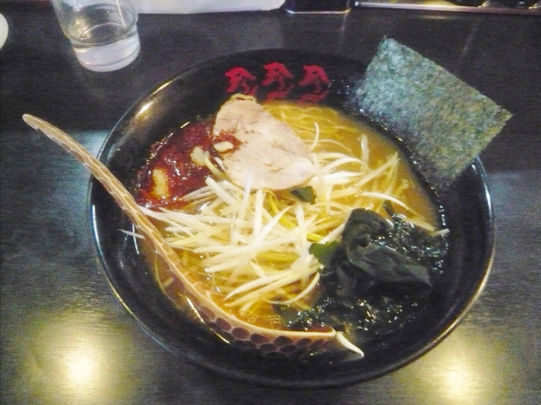 「ネギラーメン」@ラーメン珍珍珍 高島通り店の写真