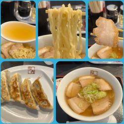 喜多方ラーメン¥840+餃子5個¥230