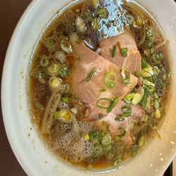 牛骨ラーメン並850円