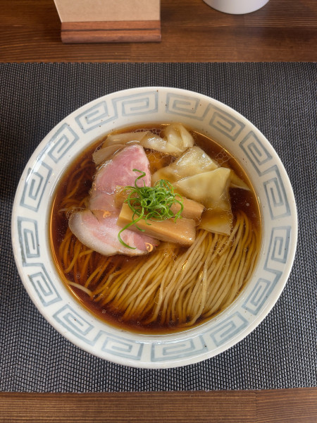 「dashiわんたん中華そば（1100円）※オープン価格」@鈴鳴食堂 三番館の写真