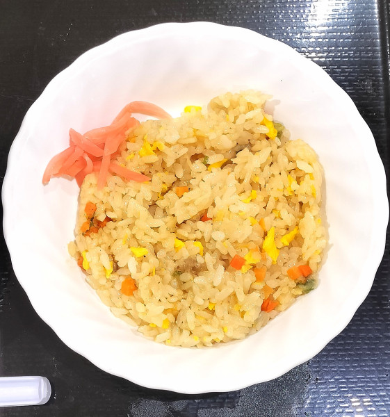 「餃子＆半炒飯セット 400円」@横浜八景楼 アピタ大府店の写真