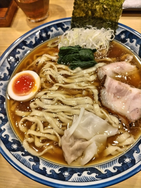 「中華そば」@自家製麺 ロビンソンの写真
