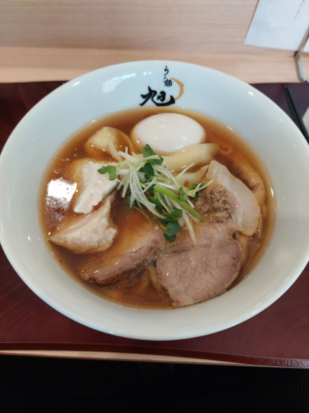 「特製醤油らぁ麺」@らぁ麺旭の写真