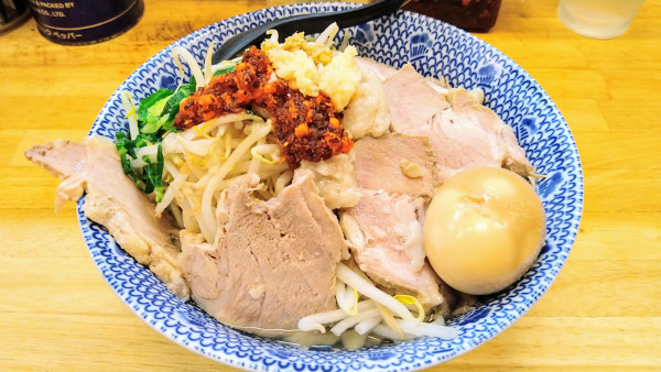「全部のせ塩ラーメン(中)」@らーめん きじとらの写真