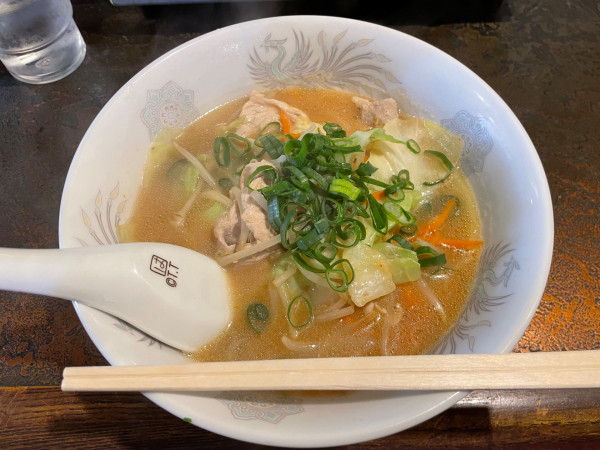 「ラーメン　￥８００」@喫茶 モミの写真