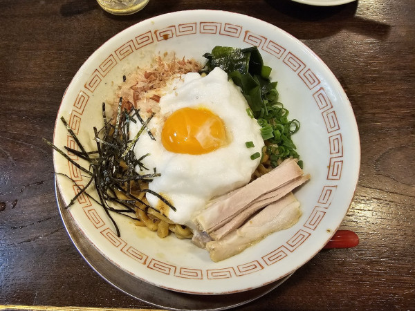 「卵かけ麺（TKM）」@立ち呑み居酒屋 金町製麺の写真