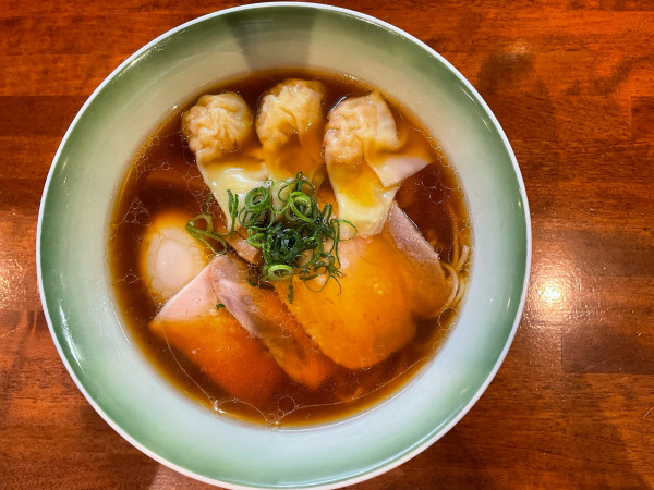 「特製醤油らぁめん¥1,400」@麺や維新の写真