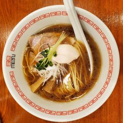 鶏　醤油らぁ麺