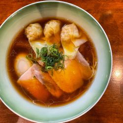 特製醤油らぁめん¥1,400