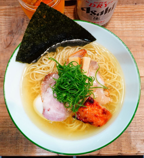 「味玉塩そば＋味玉＋スーパードライ中瓶」@3931WORKS.の写真