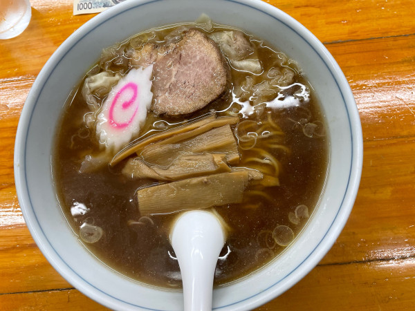 「中華麺 半々ﾜﾝﾀﾝ¥1,050」@中華そば専門店 勝やの写真