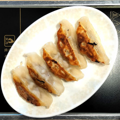 NANI 回転小火鍋 熱田六番南店の画像