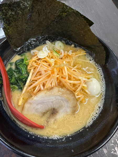 「ねぎラーメン」@家系ラーメン 天家の写真