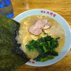ラーメン850円
