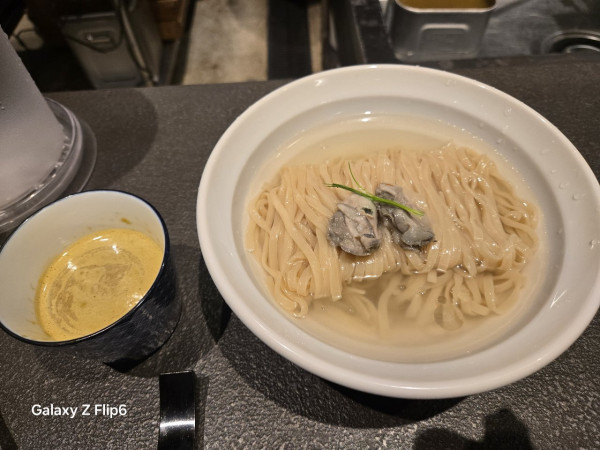 「柑橘香牡蠣つけ蕎麦」@丿貫 東京の写真